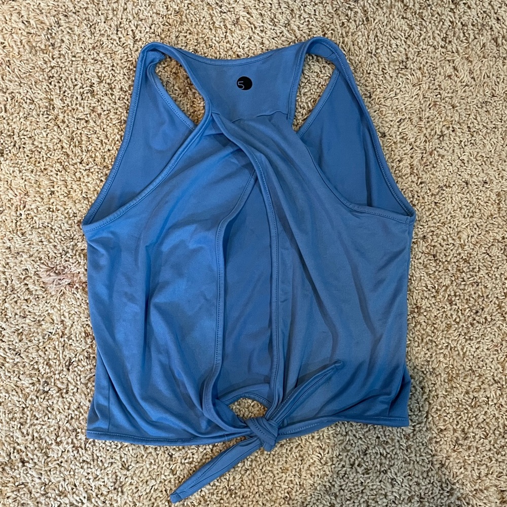 Five Tie Top